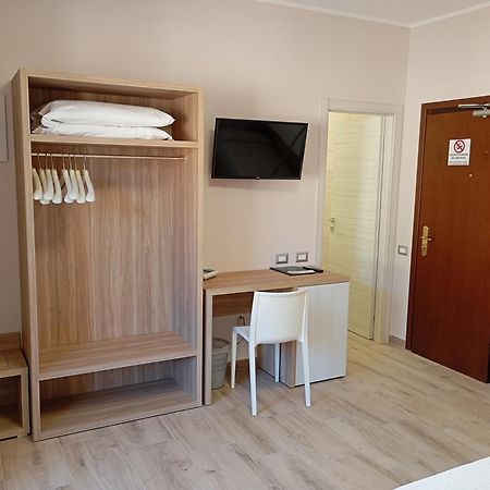Hotel Meridiana Arbus Exterior photo