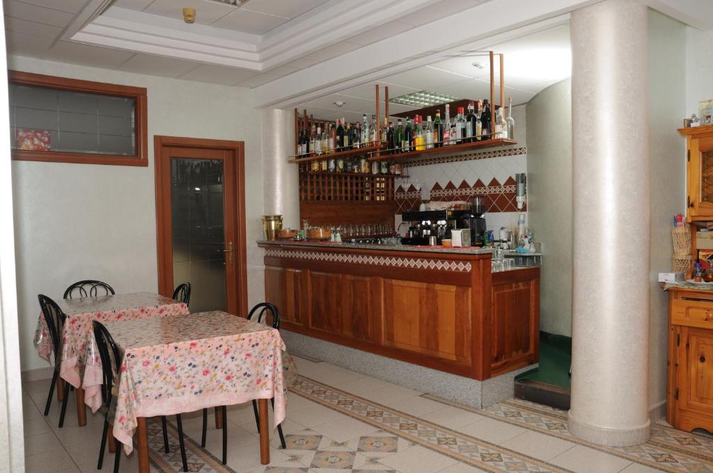 Hotel Meridiana Arbus Exterior photo
